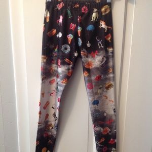 Zara Terez Unicorn Hot Dog Donut Pug Legging